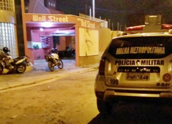 Mulher é baleada por ex-marido dentro de motel em São Luís