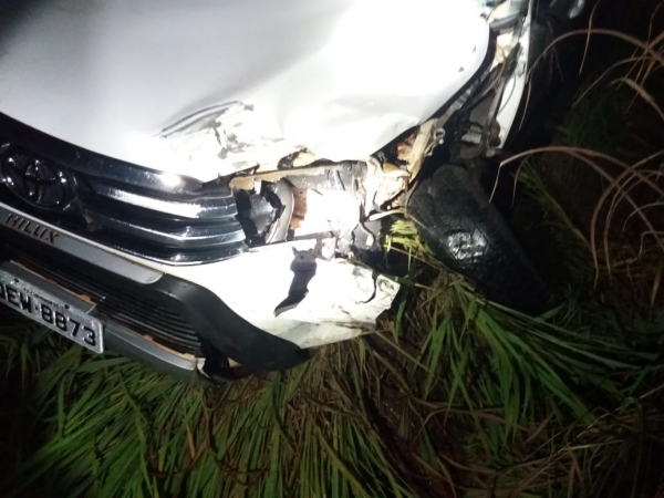 FIM DE SEMANA - Colisão frontal entre carro e Moto deixa um morto em Estreito-MA