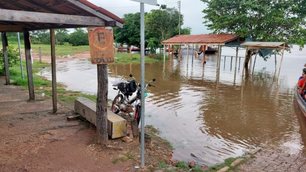 Nível do Rio Tocantins continua subindo e fica em alerta vermelho
