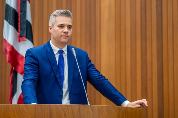 TRE/MA FORMA MAIORIA E NETO EVANGELISTA FICA LIVRE DO PROCESSO DE CASSAÇÃO