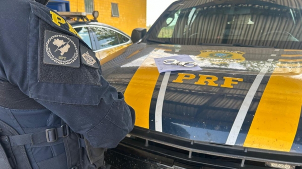 MOTORISTA PROCURADO POR HOMICÍDIO NA CONDUÇÃO DE VEÍCULO AUTOMOTOR É DETIDO PELA PRF EM IMPERATRIZ (MA)