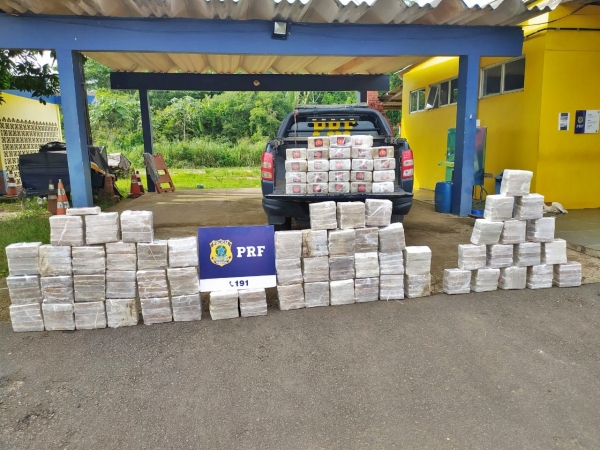 Quebra de recordes: Em Porto Velho/RO, PRF intercepta carregamento de mais de 400 Kg de cocaína