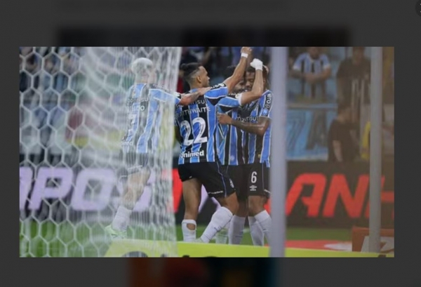 EM CASA GRÊMIO VENCE O FLAMENGO E SE DISTANCIA DO Z-4