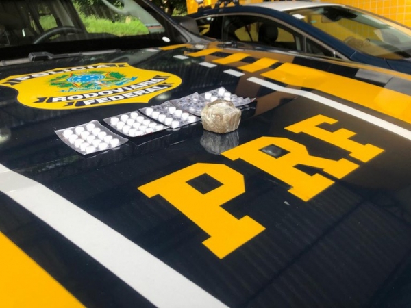 PRF flagra dois casos de usuários da BR-316 com porte de drogas para consumo
