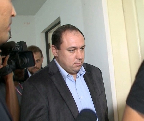 Flávio Dino assina a saída de Tiago Bardal da Polícia Civil do Maranhão