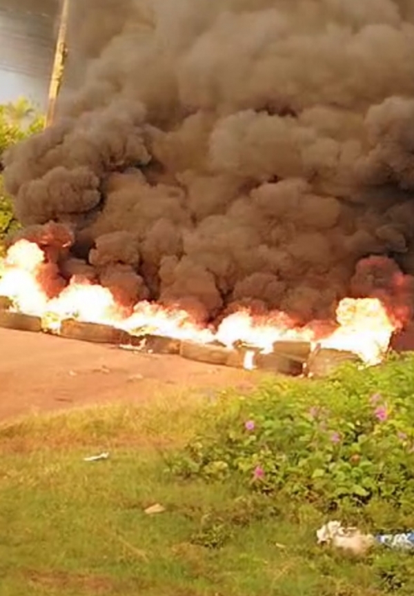 MANIFESTANTES INTERDITAM MA-014 EM PROTESTO A FALTA DE INFRAESTRUTURA DA RODOVIA
