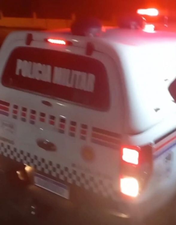 HOMEM É PRESO POR AGREDIR A COMPANHEIRA E DIZ QUE APANHOU PRIMEIRO