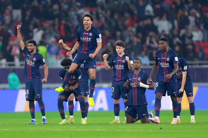 PSG VENCE O FLAMENGO  E CONQUISTA A COPA INTERCONTINENTAL