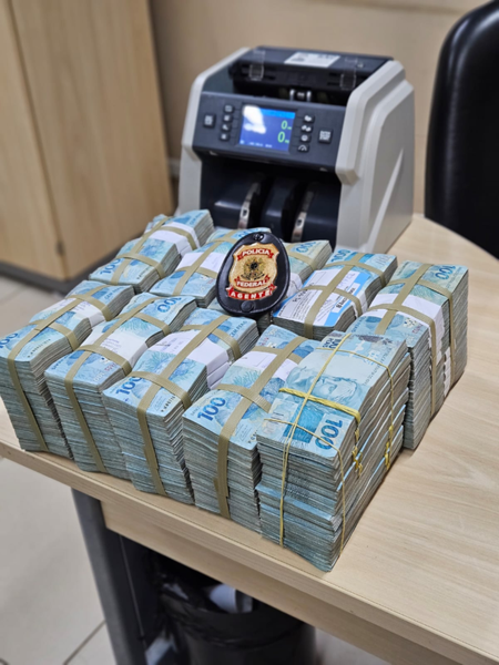 POLÍCIA FEDERAL APREENDE R$ 1 MILHÃO EM ESPÉCIE EM SÃO LUÍS/MA