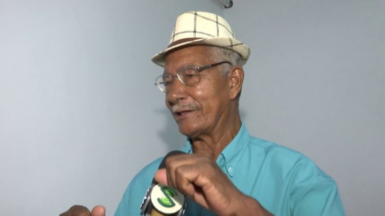 Travessia começa a transportar idosos em Aldeias Altas